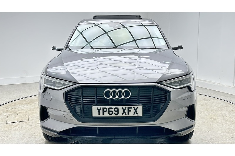 Used Audi e-tron 2019 for sale - 77012260: Photo 4