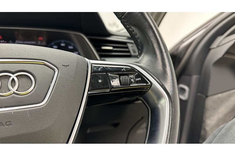 Used Audi e-tron 2019 for sale - 77012260: Photo 40