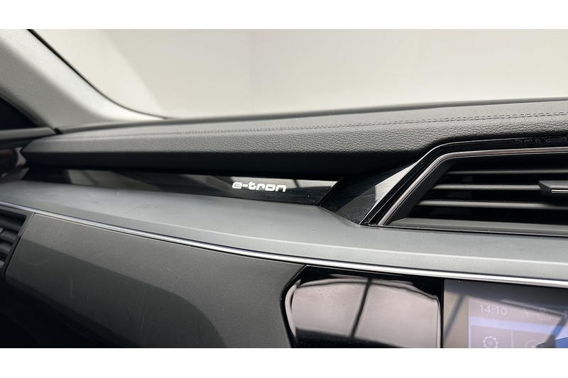 Used Audi e-tron 2019 for sale - 77012260: Photo 42