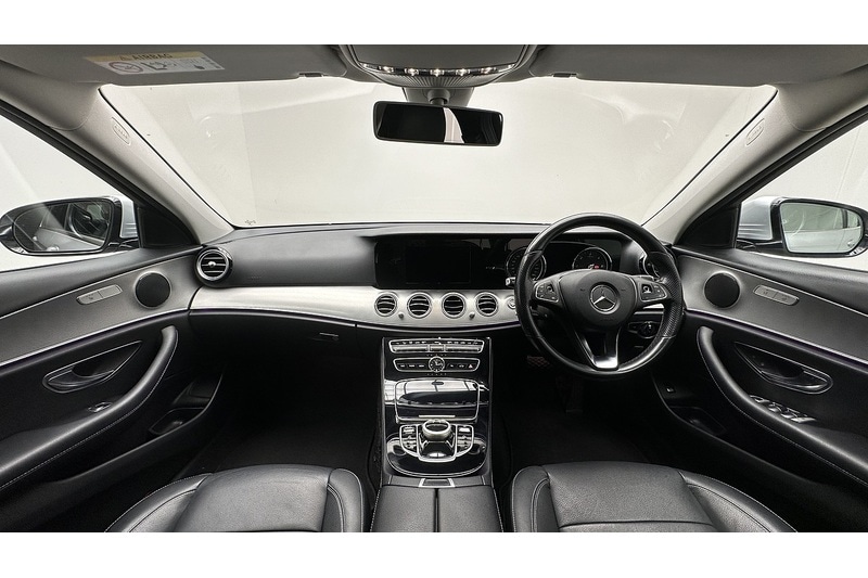 Used Mercedes-Benz E Class 2017 for sale - 77967992: Photo 2