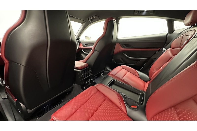 Used Porsche Taycan 2022 for sale - 77781136: Photo 21