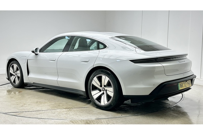 Used Porsche Taycan 2022 for sale - 77781136: Photo 6