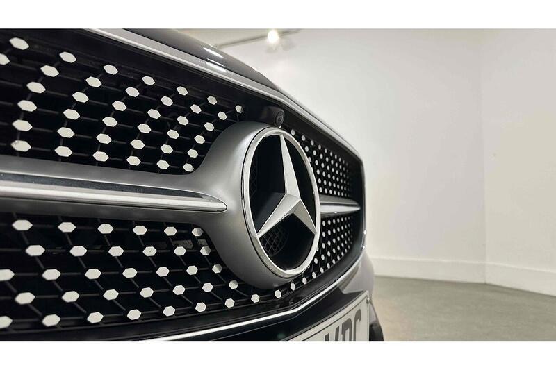 Used Mercedes-Benz E Class 2019 for sale - 76784577: Photo 31