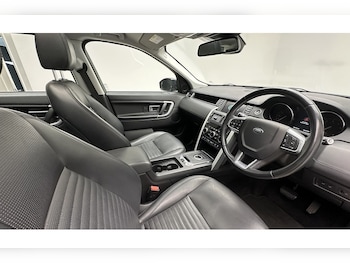 Used Land Rover Discovery Sport 2018 for sale - 78257460: Photo