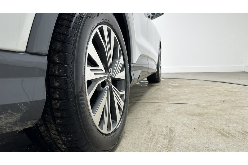 Used Audi Q4 e-tron 2022 for sale - 77547845: Photo 15