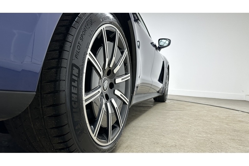 Used Porsche Taycan 2023 for sale - 78097535: Photo 14