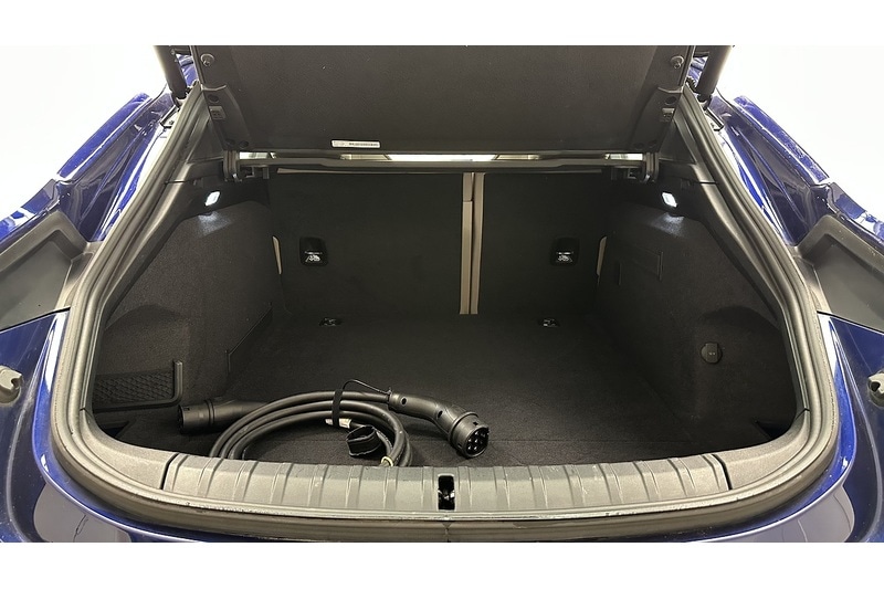 Used Porsche Taycan 2023 for sale - 78097535: Photo 50