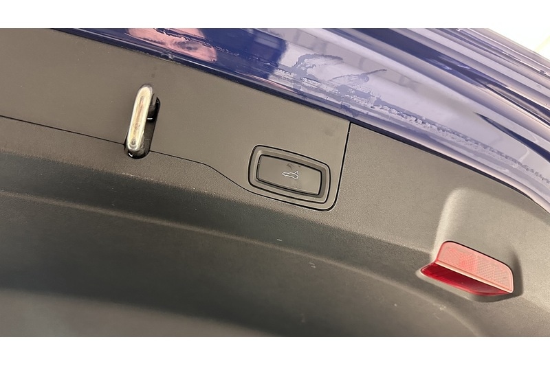 Used Porsche Taycan 2023 for sale - 78097535: Photo 51