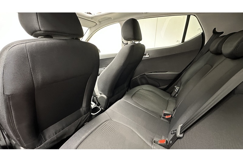 Used Hyundai i10 2019 for sale - 77298350: Photo 26