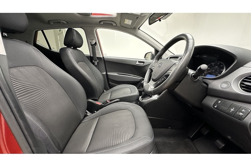 Used Hyundai i10 2019 for sale - 77298350: Photo 32