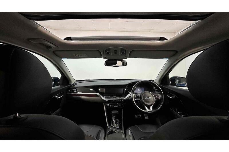 Used Kia Niro 2020 for sale - 76784584: Photo 2