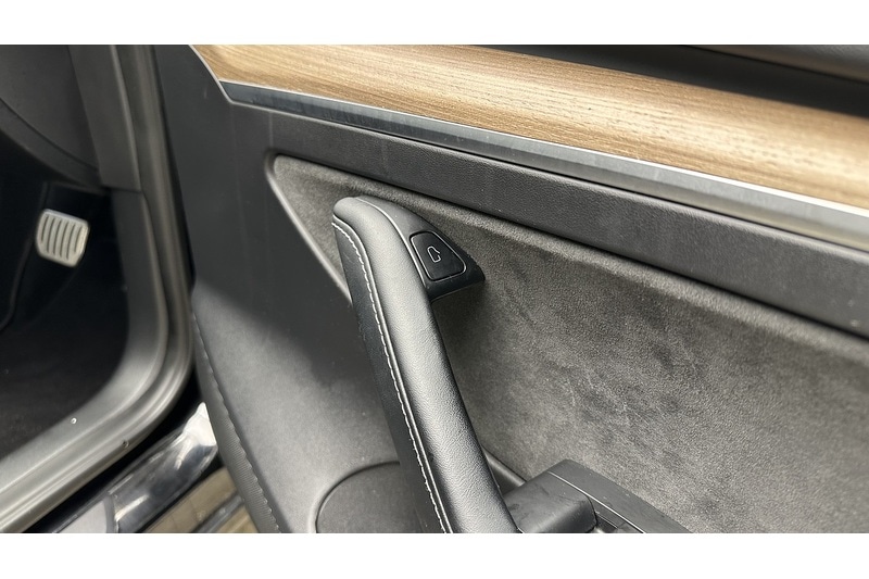 Used Tesla Model 3 2023 for sale - 77622062: Photo 32