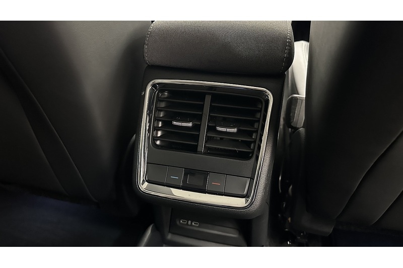 Used Skoda Enyaq 2024 for sale - 76784551: Photo 30