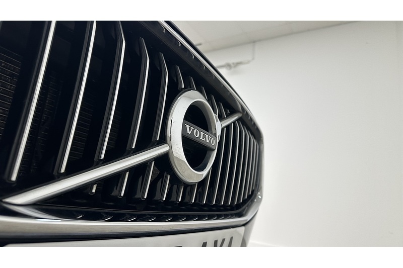 Used Volvo XC60 2019 for sale - 77168560: Photo 19