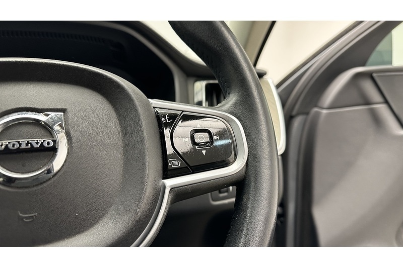 Used Volvo XC60 2019 for sale - 77168560: Photo 38