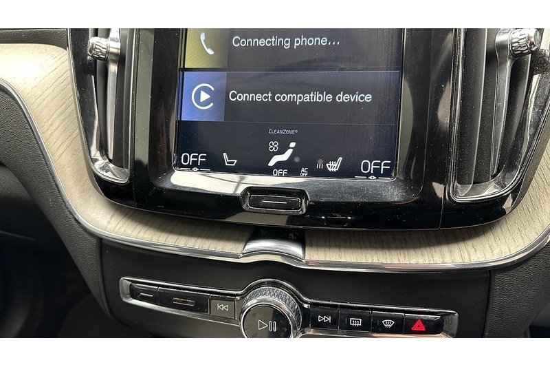 Used Volvo XC60 2019 for sale - 77168560: Photo 45