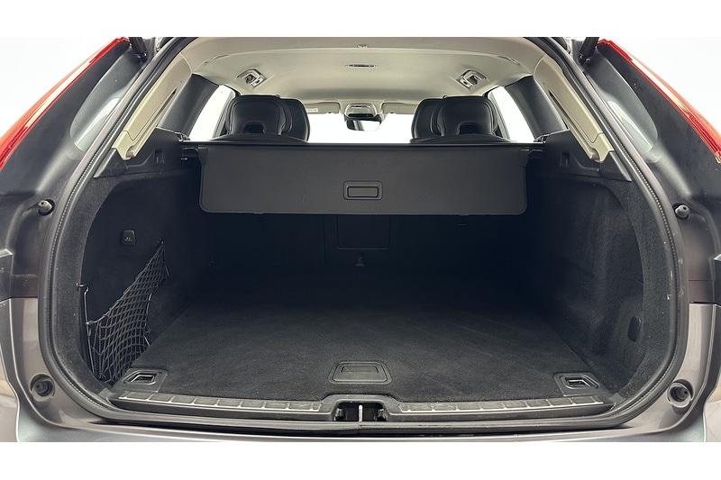 Used Volvo XC60 2019 for sale - 77168560: Photo 50