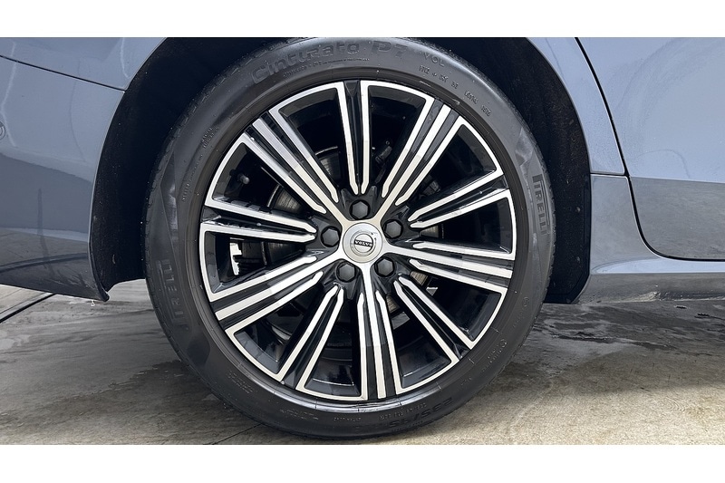 Used Volvo V60 2019 for sale - 77475584: Photo 16