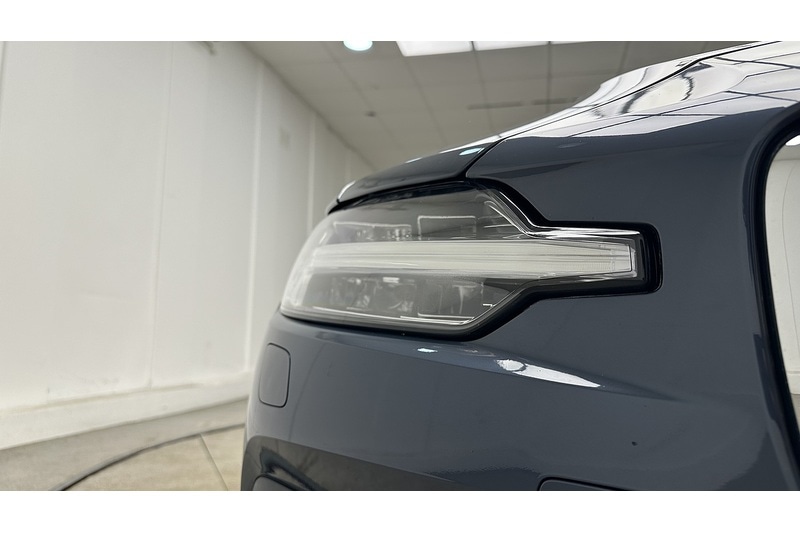 Used Volvo V60 2019 for sale - 77475584: Photo 17