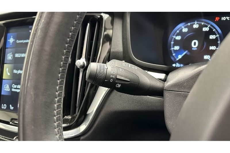 Used Volvo V60 2019 for sale - 77475584: Photo 39