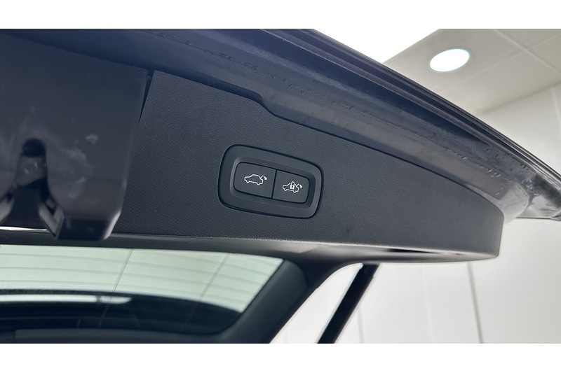 Used Volvo V60 2019 for sale - 77475584: Photo 58