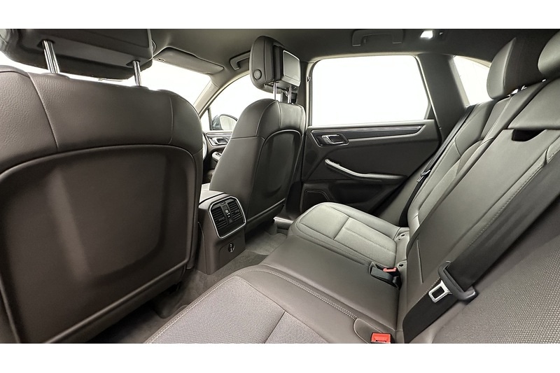 Used Porsche Macan 2023 for sale - 78197537: Photo 20