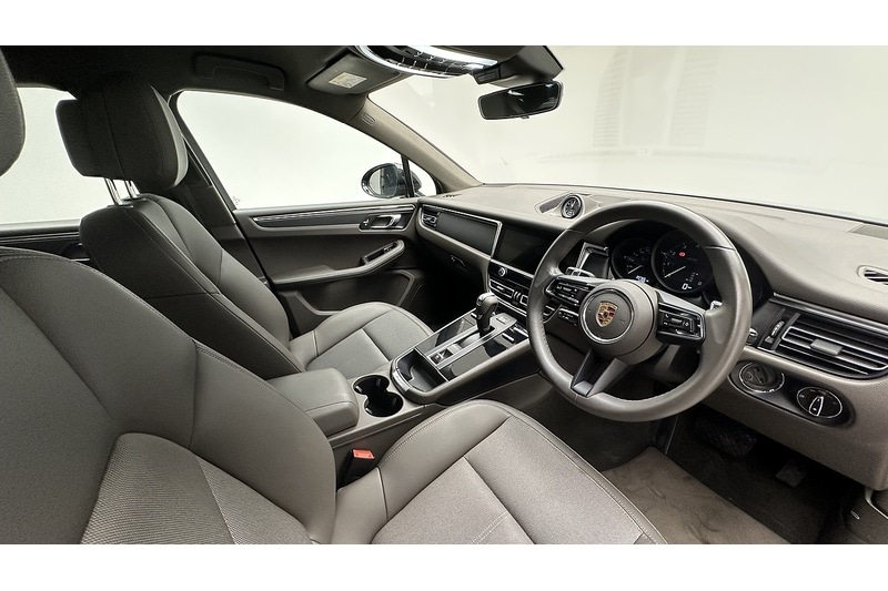 Used Porsche Macan 2023 for sale - 78197537: Photo 25