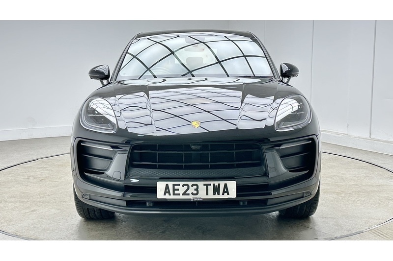 Used Porsche Macan 2023 for sale - 78197537: Photo 4