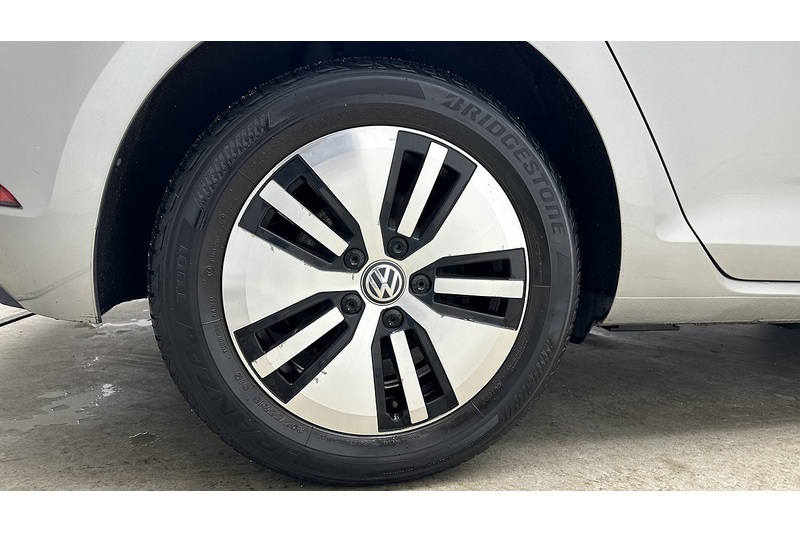 Used Volkswagen Golf 2020 for sale - 77609584: Photo 16