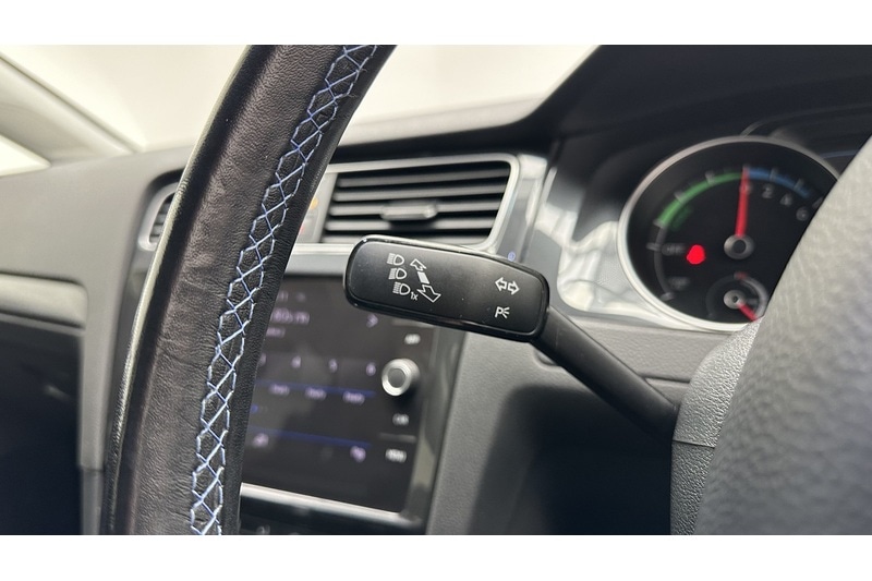 Used Volkswagen Golf 2020 for sale - 77609584: Photo 36