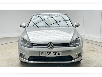 Used Volkswagen Golf 2020 for sale - 77609584: Photo