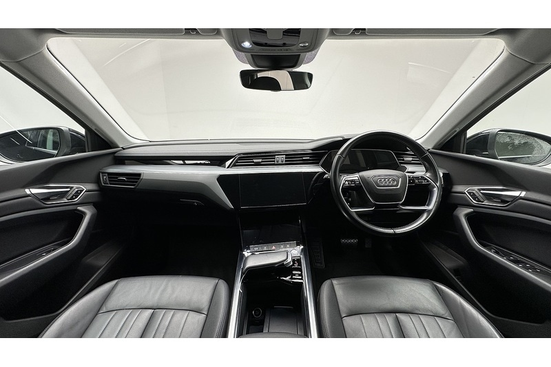 Used Audi e-tron 2020 for sale - 76958499: Photo 2