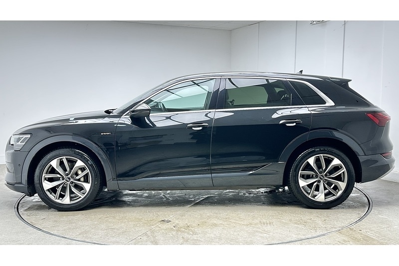 Used Audi e-tron 2020 for sale - 76958499: Photo 8