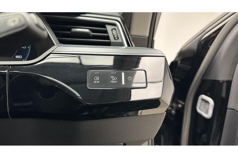 Used Audi e-tron 2020 for sale - 77640083: Photo 36