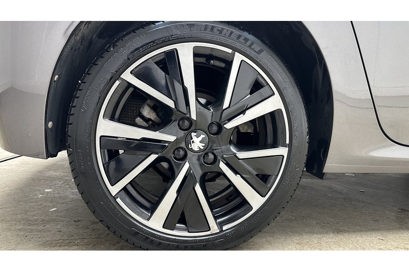 Used Peugeot 208 2020 for sale - 77547839: Photo 14