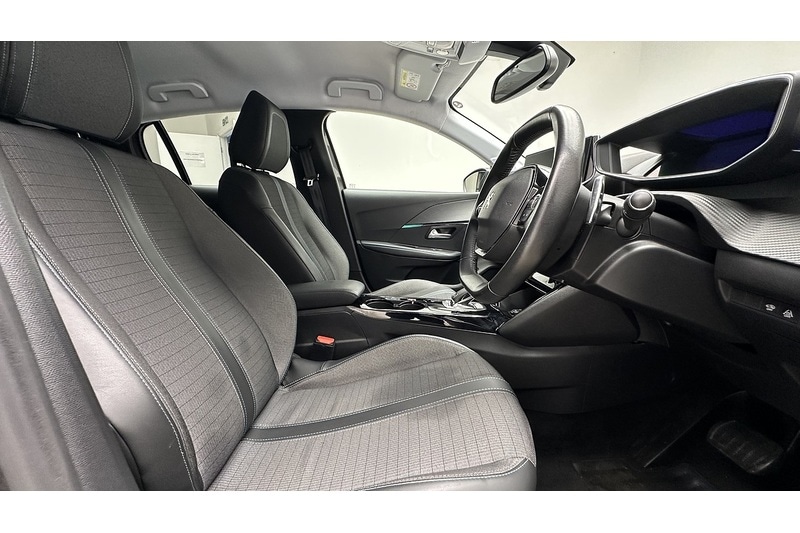 Used Peugeot 208 2020 for sale - 77547839: Photo 23