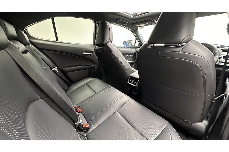 Used Lexus UX for sale - 78122334: Photo 26