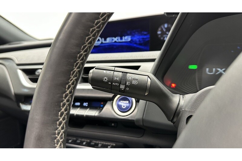 Used Lexus UX for sale - 78122334: Photo 39