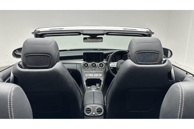 Used Mercedes-Benz C Class 2018 for sale - 76784493: Photo 2