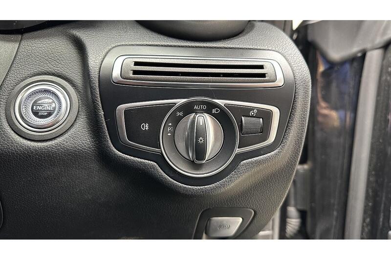 Used Mercedes-Benz C Class 2018 for sale - 76784493: Photo 41