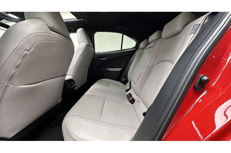 Used Lexus UX 2020 for sale - 76784607: Photo 26