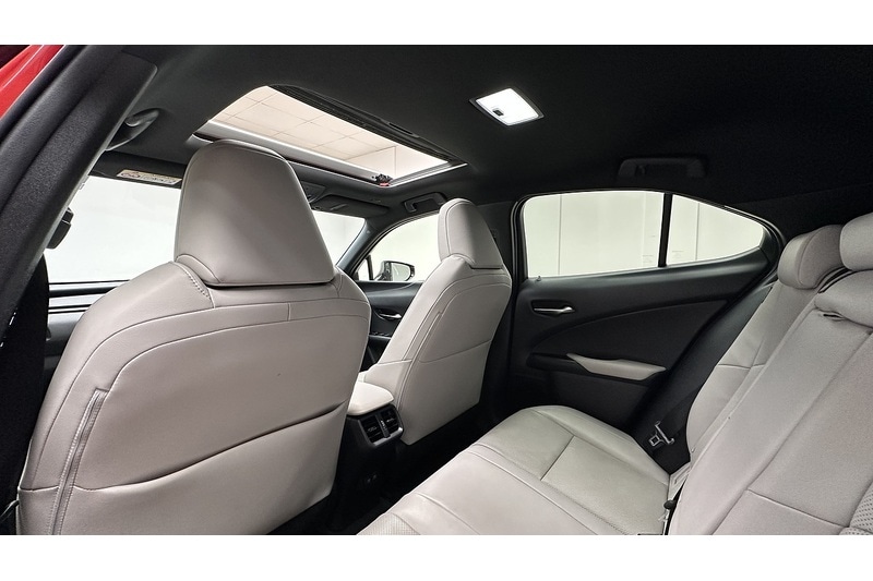 Used Lexus UX 2020 for sale - 76784607: Photo 28