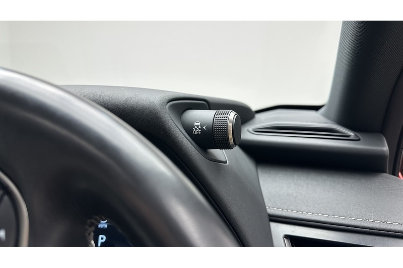 Used Lexus UX 2020 for sale - 76784607: Photo 40