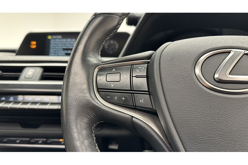 Used Lexus UX 2020 for sale - 76784607: Photo 43