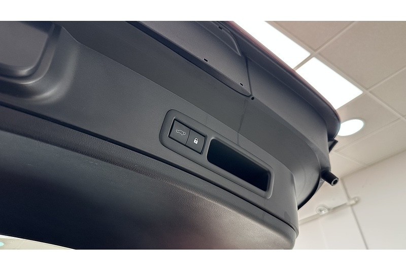 Used Lexus UX 2020 for sale - 76784607: Photo 57