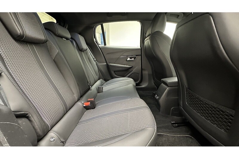 Used Peugeot 208 2021 for sale - 78065132: Photo 23