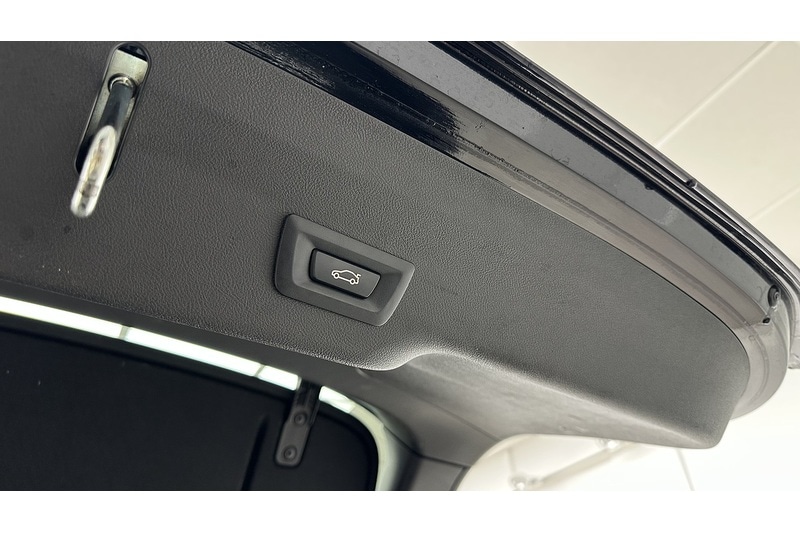 Used BMW 6 Series 2020 for sale - 77272375: Photo 65