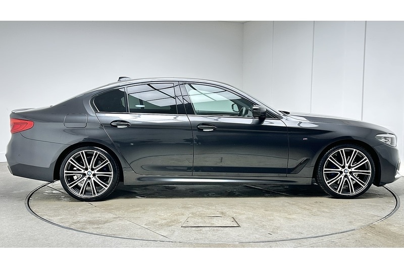 Used BMW 5 Series 2018 for sale - 77547835: Photo 5