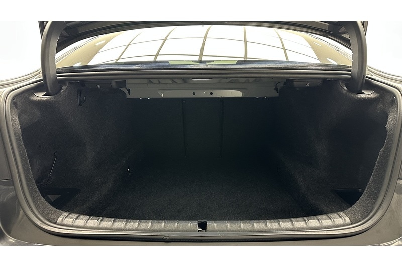 Used BMW 5 Series 2018 for sale - 77547835: Photo 57