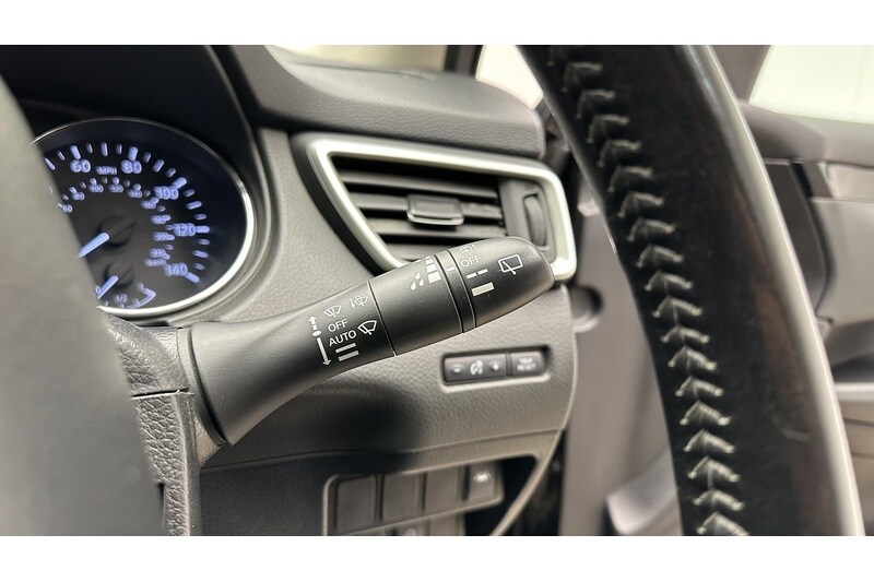 Used Nissan Qashqai 2017 for sale - 77609566: Photo 39